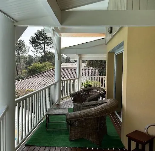 Villa Villa Luxe Piscine Chauffee, 4 Chambres, Surplombant Le Golf Entre Ocean & Lac Plage A 5 Min Lacanau