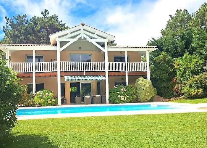 Villa Luxe Piscine Chauffee, 4 Chambres, Surplombant Le Golf Entre Ocean & Lac Plage A 5 Min Villa *