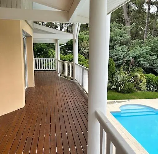 Villa Villa Luxe Piscine Chauffee, 4 Chambres, Surplombant Le Golf Entre Ocean & Lac Plage A 5 Min Lacanau