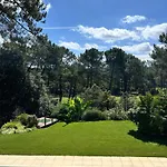 Luxe Piscine Chauffee, 4 Chambres, Surplombant Le Golf Entre Ocean & A 5 Min לאקאנו