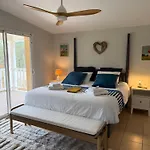 Luxe Piscine Chauffee, 4 Chambres, Surplombant Le Golf Entre Ocean & A 5 Min