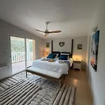 Luxe Piscine Chauffee, 4 Chambres, Surplombant Le Golf Entre Ocean & A 5 Min