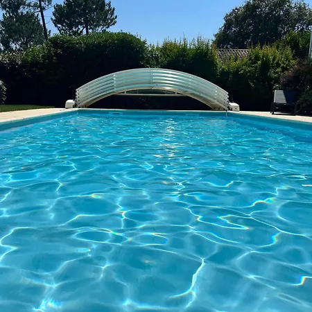 Villa 4 Chambres Avec Piscine Chauffee Vue Golf Entre Ocean & Lac Plage A 5 Min *