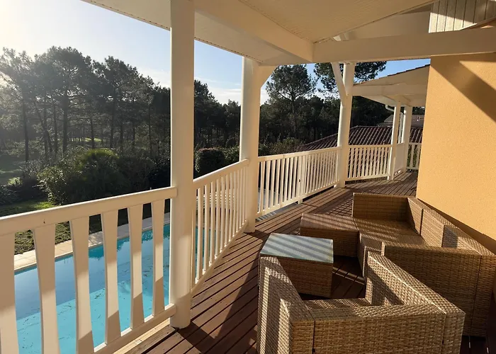 4 Avec Piscine Chauffée Vue Golf Entre Océan&lac à 5 Min Villa