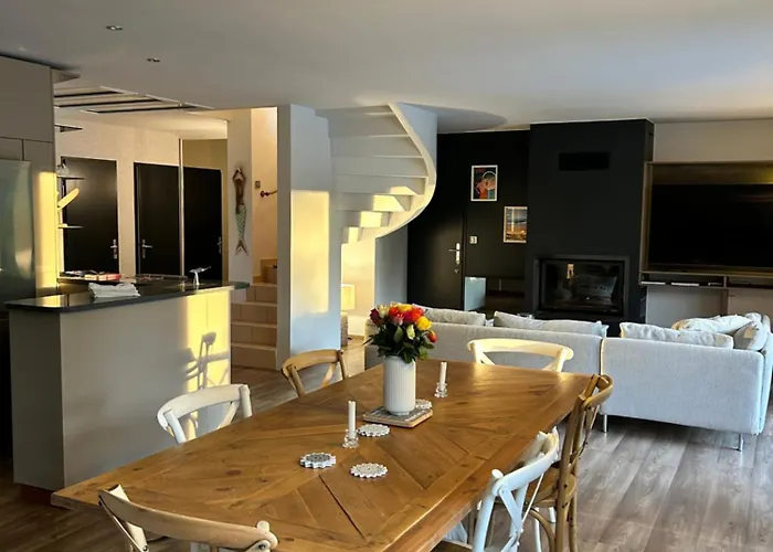 Villa 4 Avec Piscine Chauffée Vue Golf Entre Océan&lac à 5 Min *